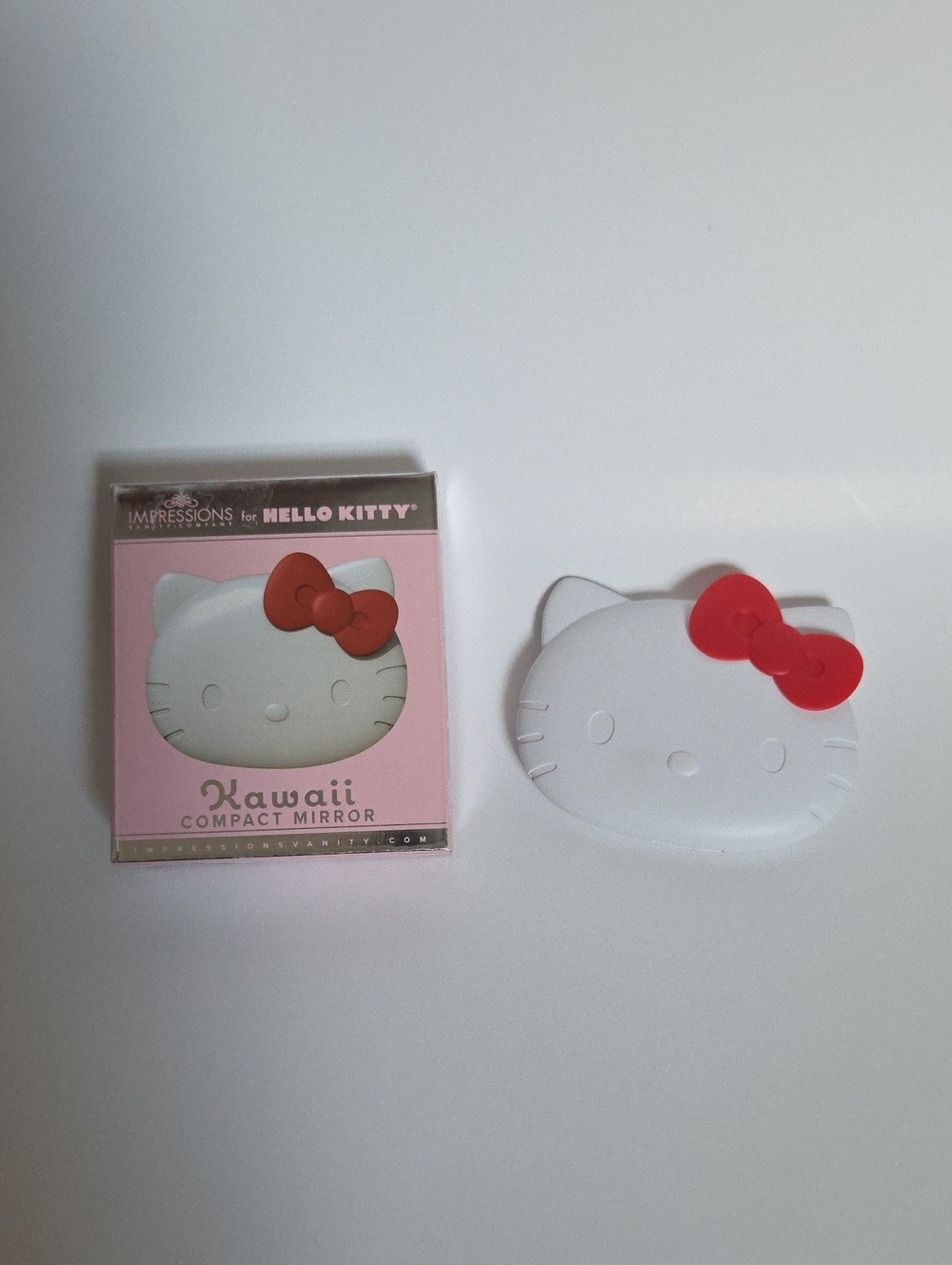 Hello Kitty Pink and White Kawaii Compact Mirror